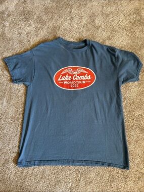 Luke Combs 2023 World Tour T-shirt Large